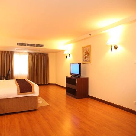 Furama Chiang Mai Otel Dış mekan fotoğraf